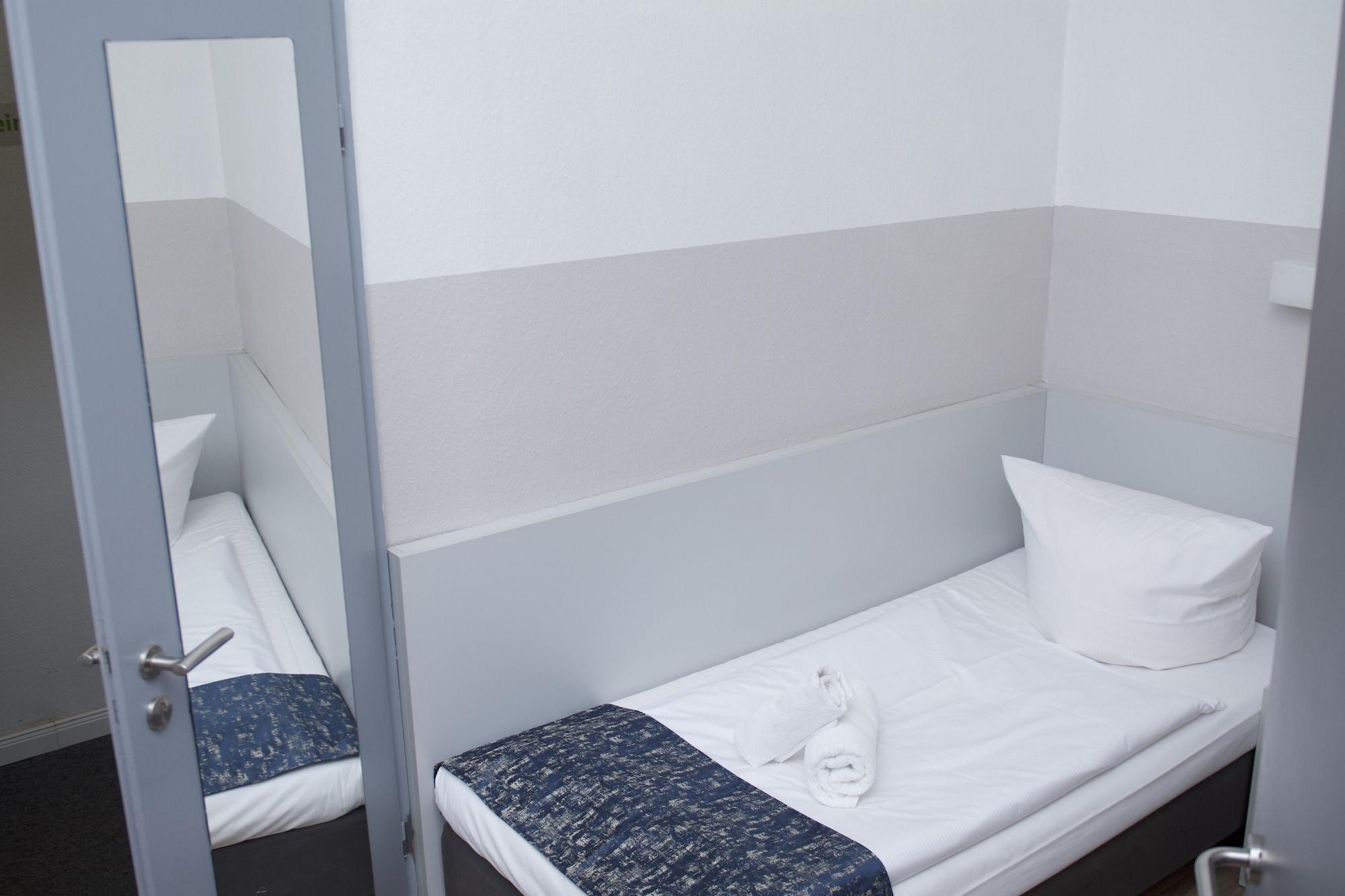 คัลเลอร์โฮเต็ล Hotel Frankfurt am Main ภายนอก รูปภาพ