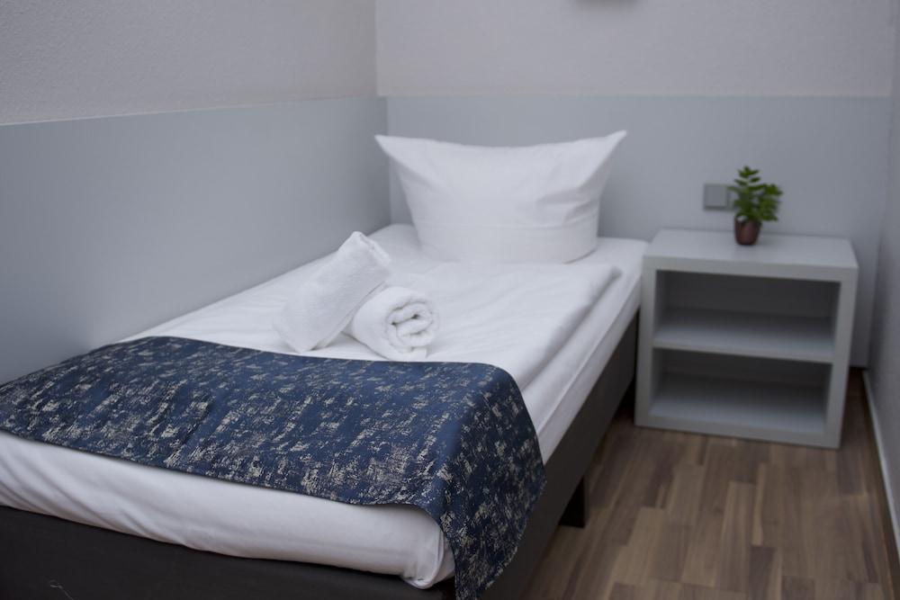 คัลเลอร์โฮเต็ล Hotel Frankfurt am Main ภายนอก รูปภาพ